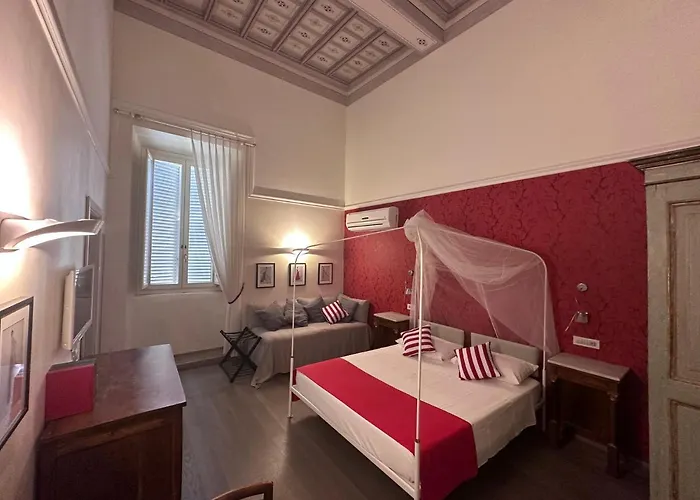 New! Bellissimo Palazzofranchi Pantheon *