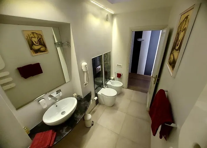 New! Bellissimo Palazzofranchi Pantheon
